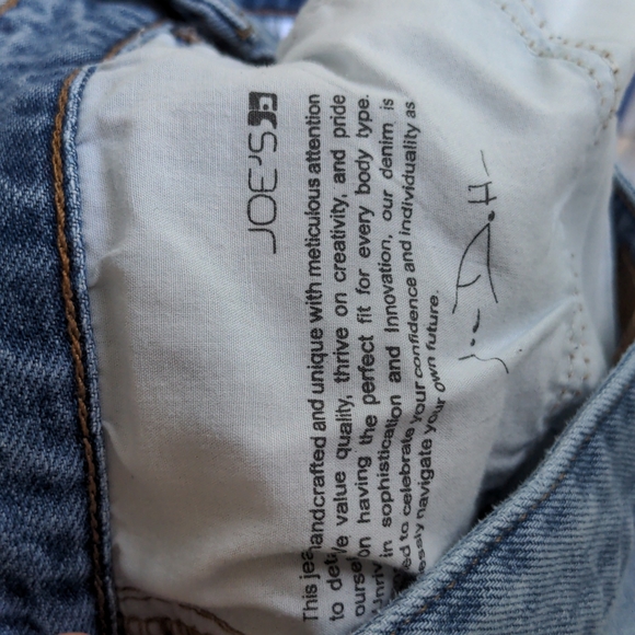 Joe's Jeans High Rise Straight Crop - Picture 6 of 11